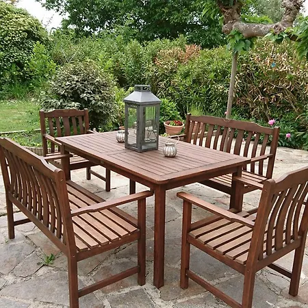 לינה וארוחת בוקר La Blanc (adults Only)